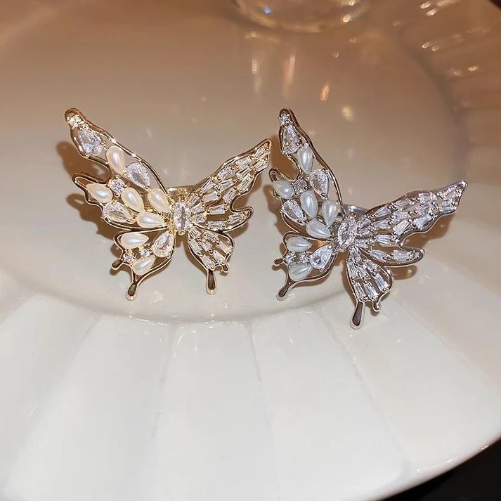 Diamond & Pearly Butterfly Silver